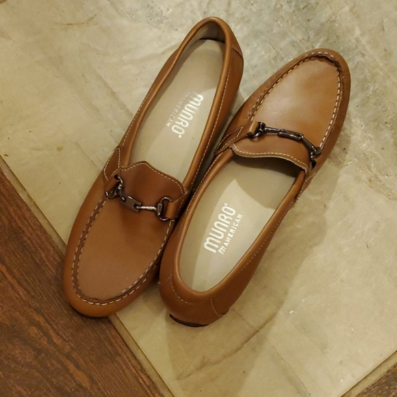 New Munro Kimi Loafers (Narrow) - Picture 1 of 4